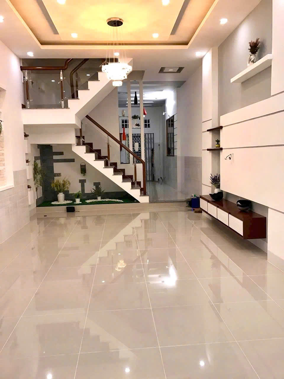 Cho thuê nhà trệt 1 lầu KDC Hưng Phú, Cần Thơ: 11 triệu/tháng