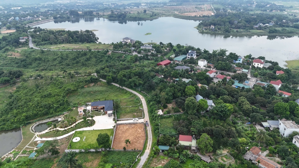 Bán đất view hồ Cư Yên, Lương Sơn, Hòa Bình - Sát khu nghỉ dưỡng cao cấp