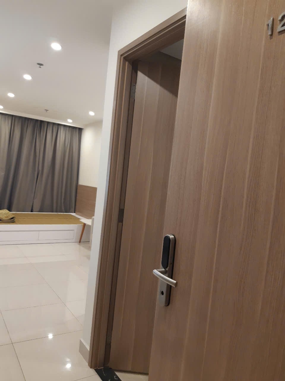 Cho thuê căn hộ 28m2 S205 Vinhomes Smart City, full nội thất, giá 7 triệu