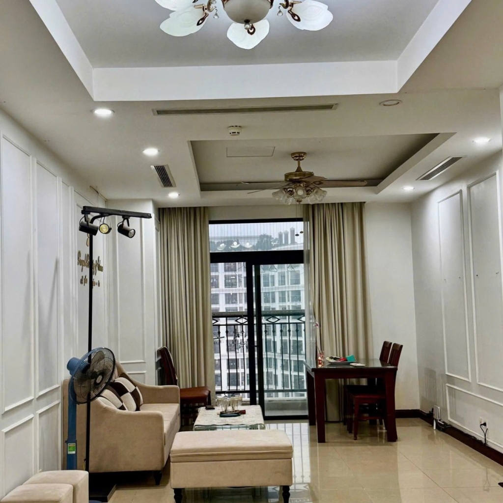Cho thuê căn hộ Royal City 94m2, full nội thất, giá 22 triệu/tháng