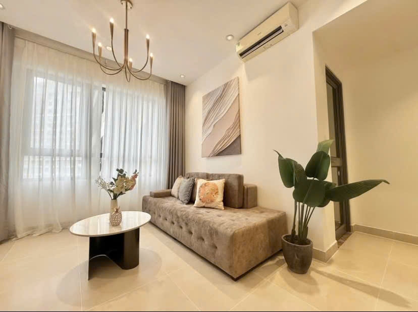 Chính Chủ ( Bán Gấp ) CH 49m2 vs giá không tưởng 1 tỷ 96 , sổ bao phí , ở ngay