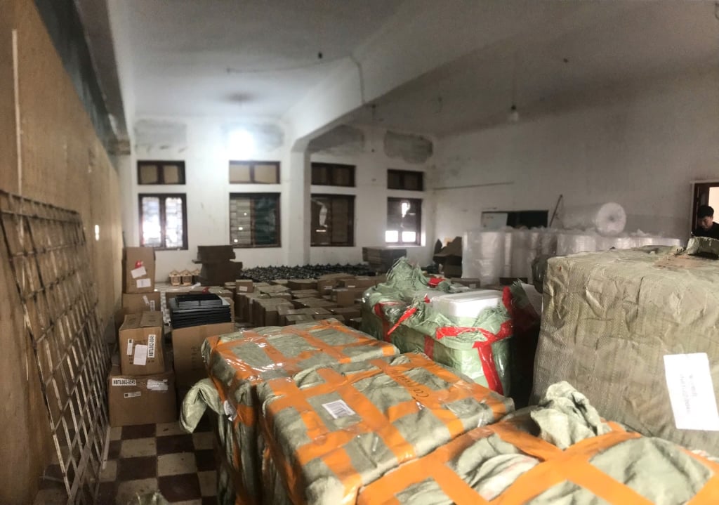 Cho thuê kho 90m2 cuối Kim Giang, giá 7.5 triệu, xe tải lớn vào tận nơi
