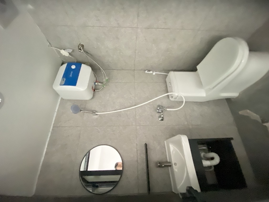 Bán tòa CCMN Minh Khai 80m2, 6 tầng thang máy, 16 phòng kinh doanh, ô tô vào nhà, giá 13.8 tỷ, dòng tiền 70tr/tháng