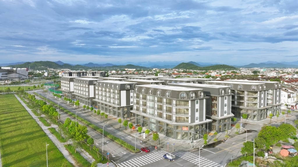 Shophouse Võ Nguyên Giáp - Dòng tiền 500 triệu/năm, chiết khấu 1.7 tỷ, gần AEON Mall
