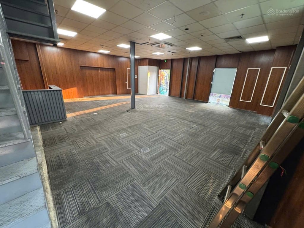 Shophouse 2MT trung tâm, kinh doanh 2 tầng 86m², giá tốt